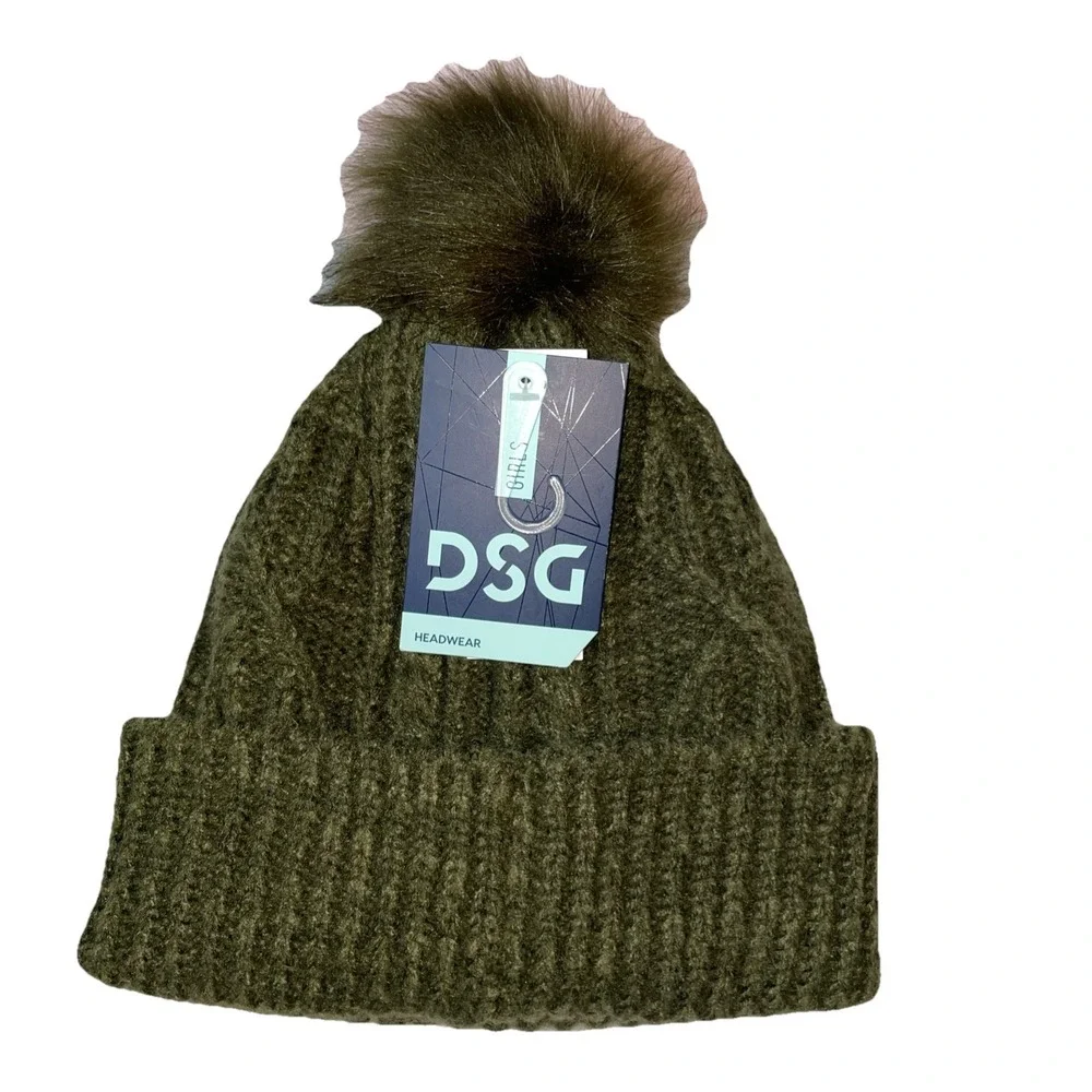 NWT DSG Girl's Cable Pom Beanie, Olive
